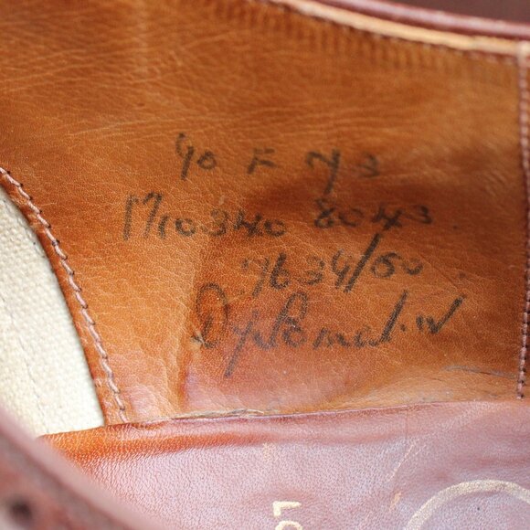 Church's Brown Leather Brogues, Size 9 F (wide) US, Made in England, EUC - Picture 10 of 14